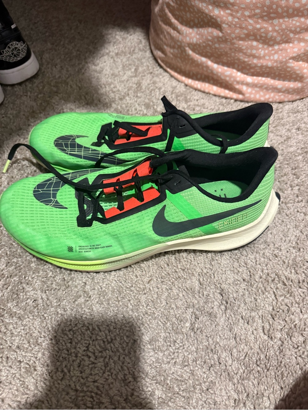 Nike Men’s Air Zoom Revival Green Shoes